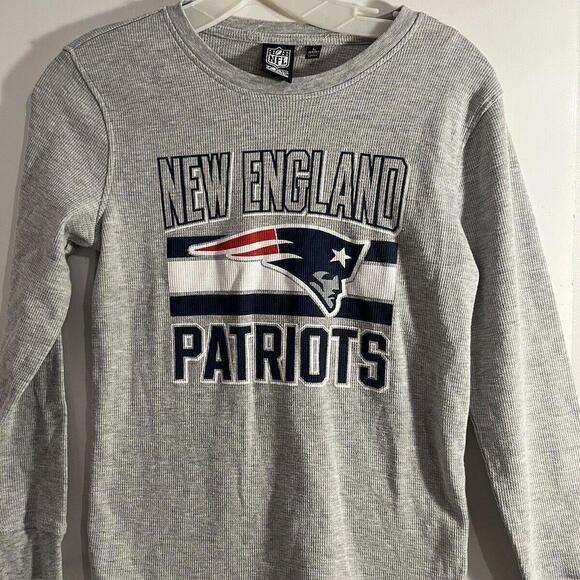 NFL New England Patriots Waffle Weave Long Sleeve Teen 14/16 - Picture 1 of 6